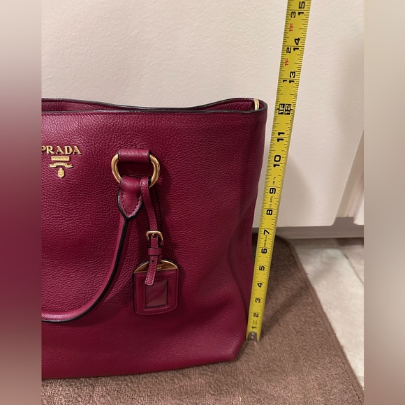 Authentic Prada red Soft leather Tote bag Preloved - Picture 6 of 6